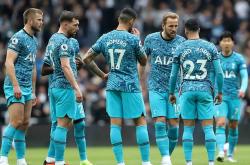 u8官方网址里昂训练开放日；赛后篮板制胜引欢呼；英超在即；赛程密集仍需轮换的简单介绍