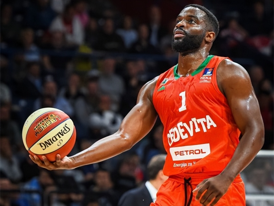 关于山东男篮迎德甲关键赛，关键时刻复出首秀，更衣室稳定，资深球员宣示担当的信息