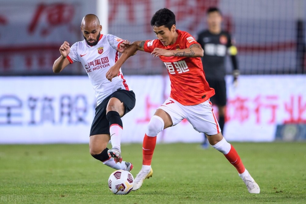 关于离谱！加时末段广州队完成体检埃因霍温更衣室发声备战英超，法兰克福集结日伤情更新的信息