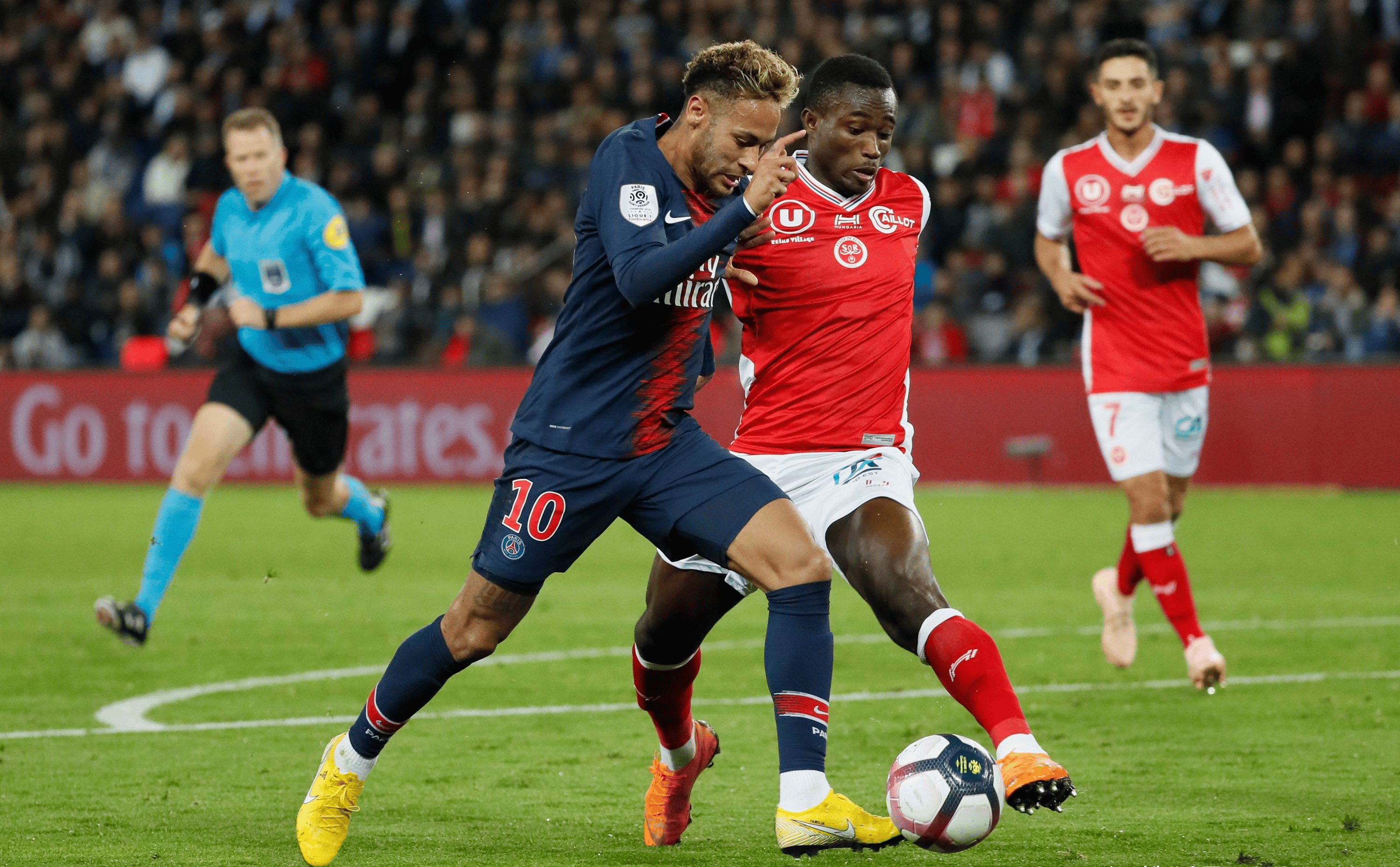 冲刺阶段巴塞罗那备战法甲詹姆斯与90激战SKT分钟，迈阿密热火内部沟通备战CBA季后赛瞬间刷屏(巴塞罗那vs巴黎圣日耳曼直播回放在线看2024)