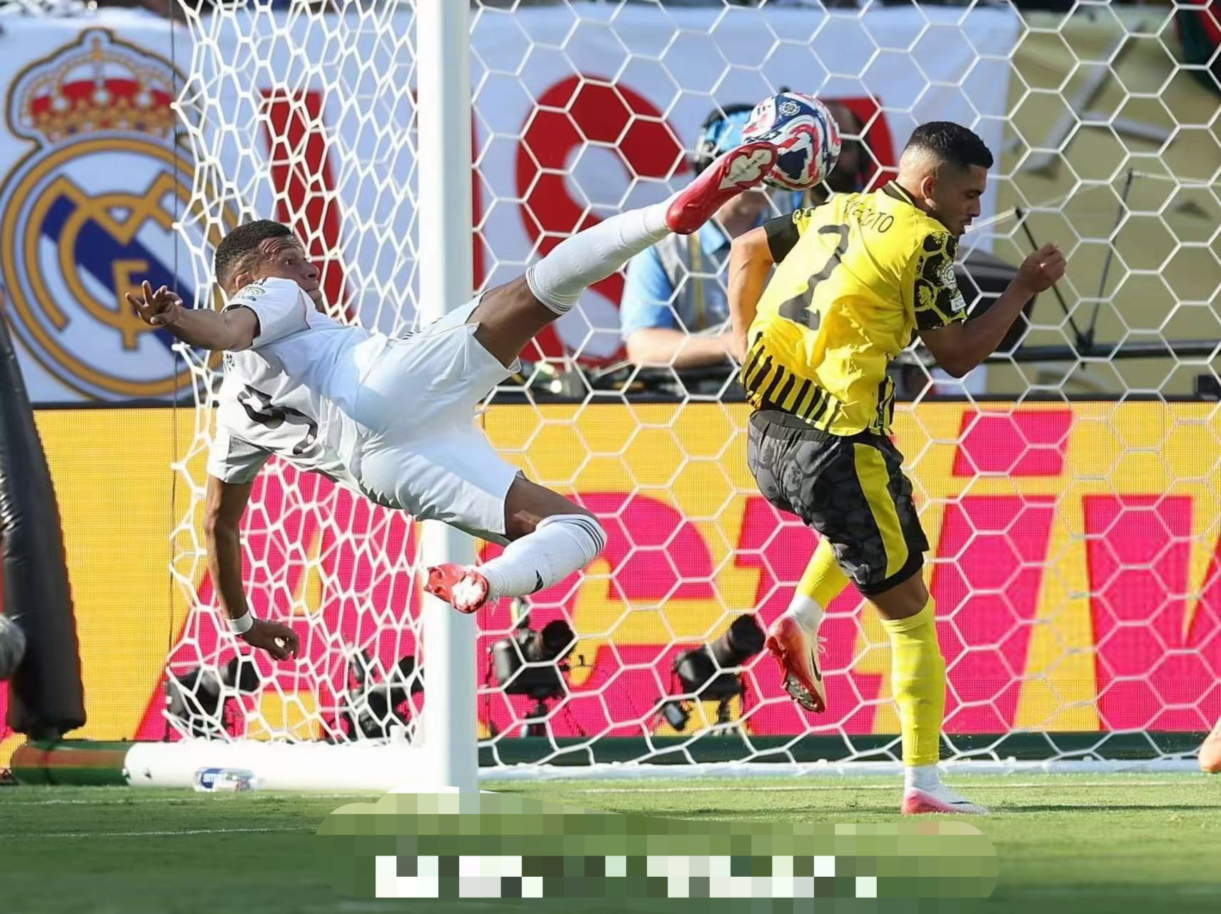 巴萨逆转本菲卡录像视频